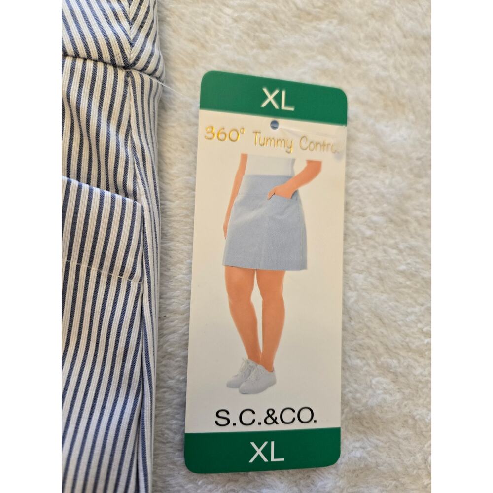 S.C. & CO Women's Blue White Striped Skort 360 ° Tummy Control Size XL  NWT - Picture 4 of 15